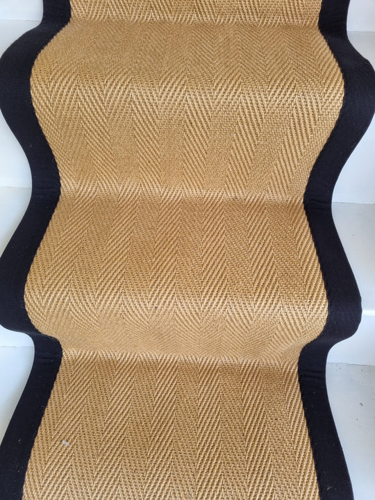 Jute herringbone runner with black cotton border